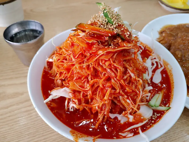 비빔국수