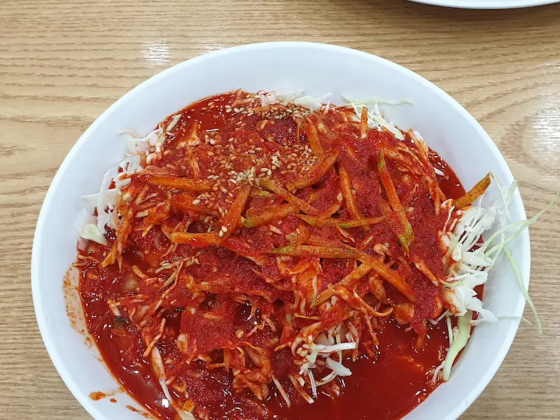 비빔국수 디테일 샷