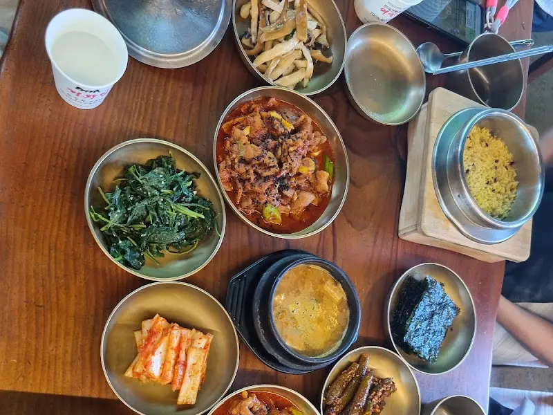 청국장과 제육볶음