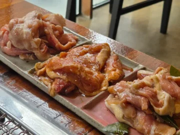 숯불향에 반하고 맛에 감동하는, 가평 이곡둑길에서 만난 인생 닭갈비 맛집