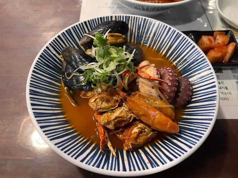 해물라면 디테일 샷