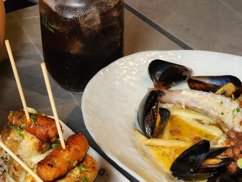 맛있는 음식을 찍어놓은 사진