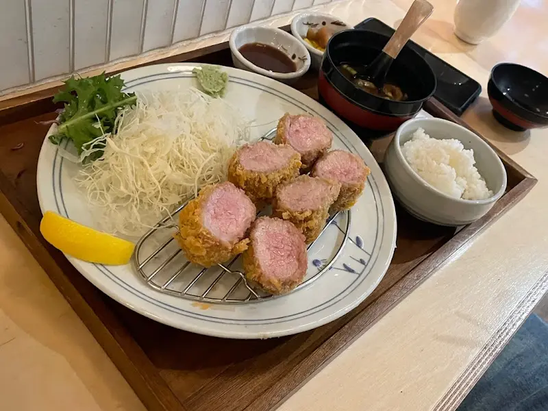 오스루 한상차림