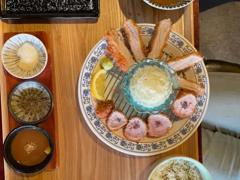 살찐고등어 안심, 등심 돈까스