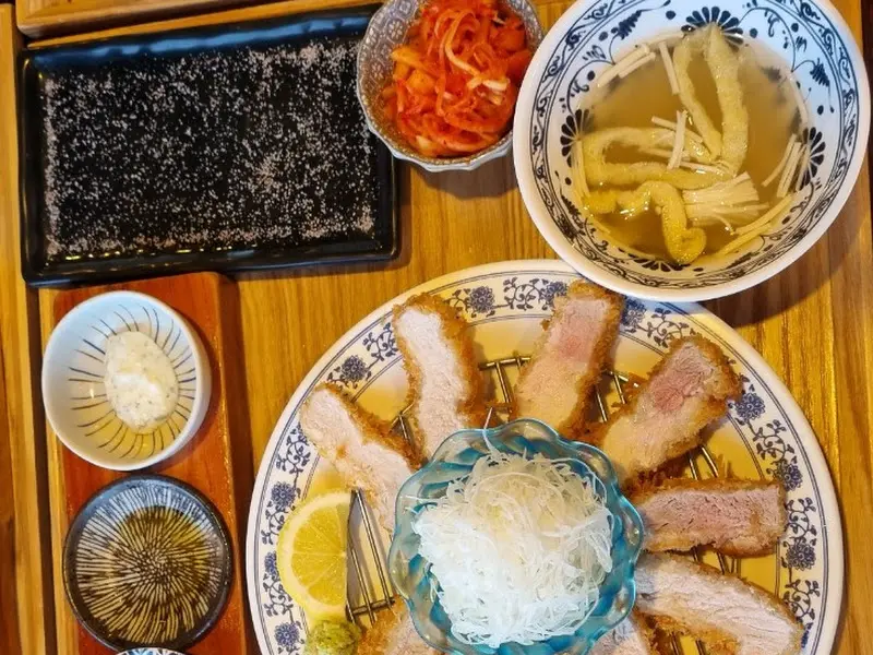 살찐고등어 돈까스