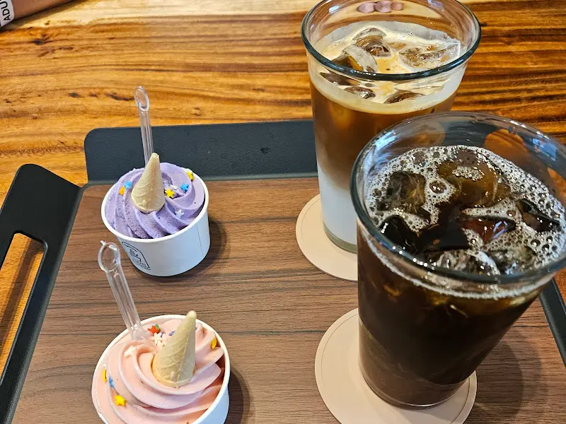 진스갤러리 음료와 젤라또