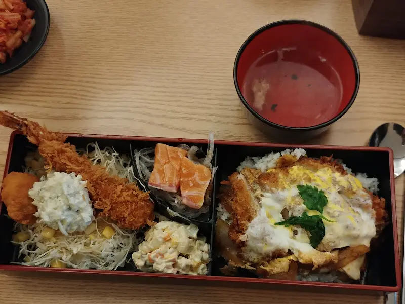 돈부리 한상차림