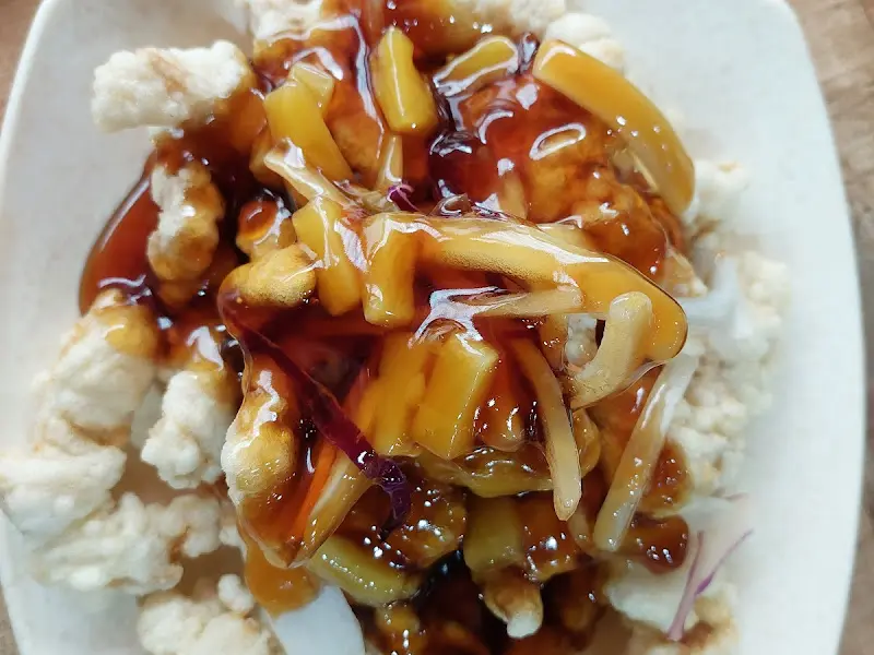 윤기 좔좔 탕수육