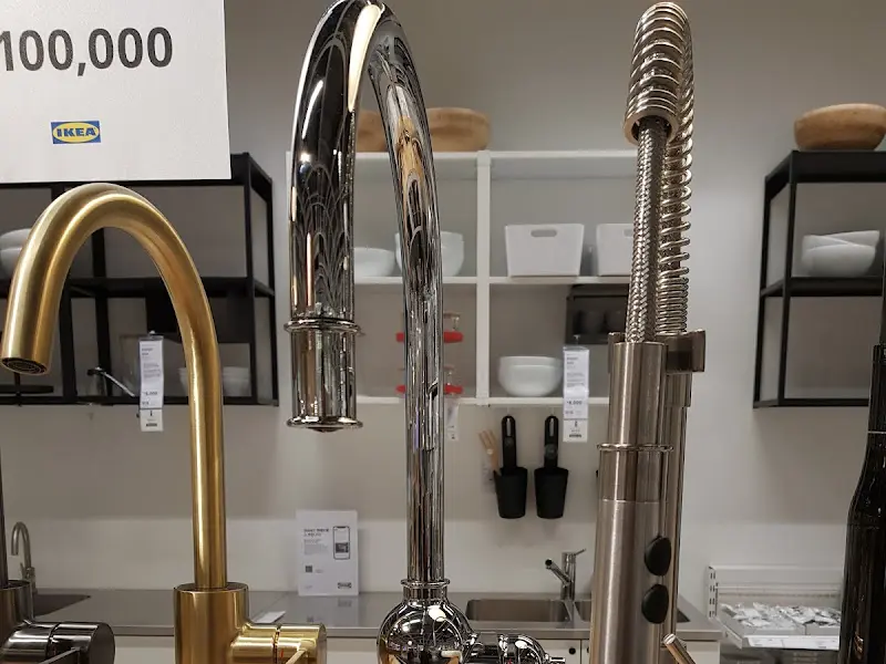 세련된 수도꼭지