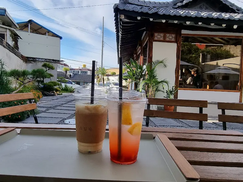 모나카 앙버터 단면