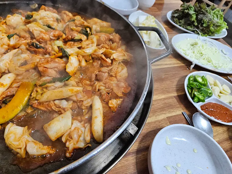 불티나 닭갈비 메인 메뉴