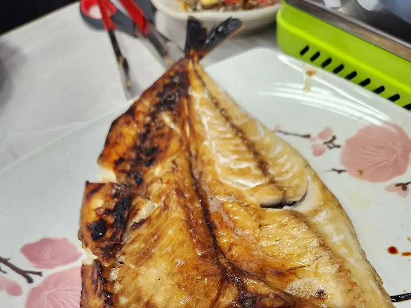 고등어구이 근접샷