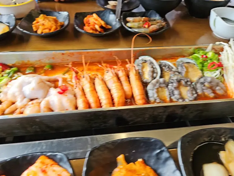 갈치조림 속 해산물