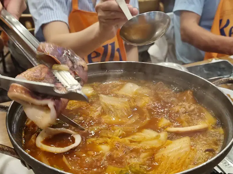 해물 통오징어 찌개
