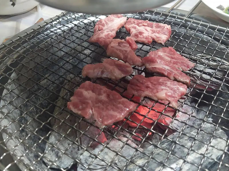 숯불 위 소고기