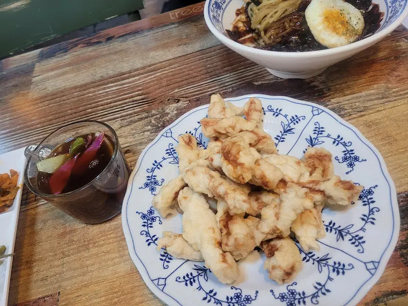 윤기가 흐르는 탕수육