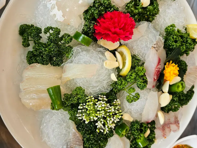 신선함이 느껴지는 모듬회