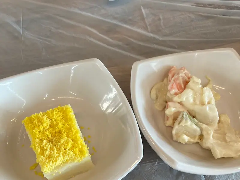 계란찜과 샐러드