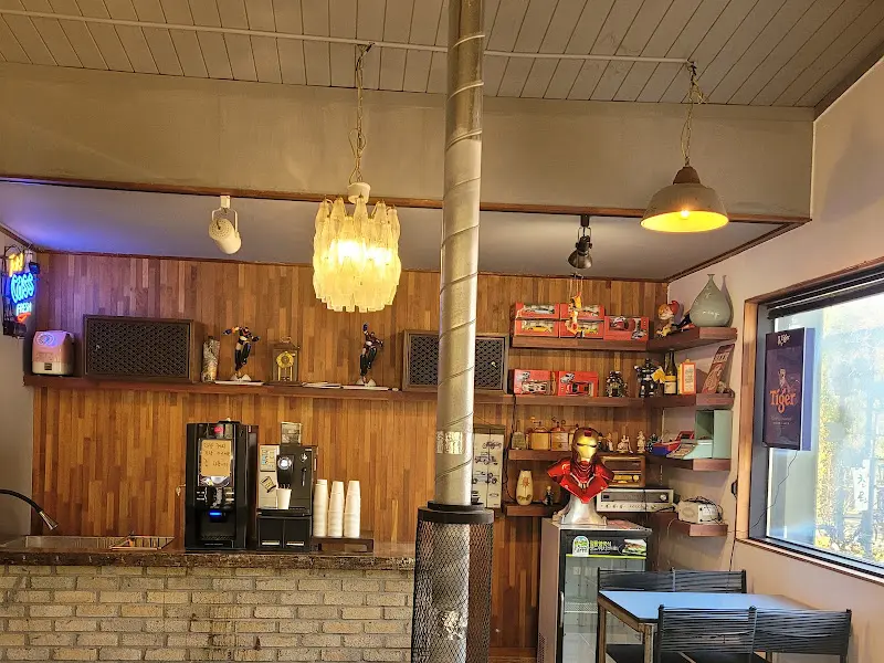 식당 내부 인테리어