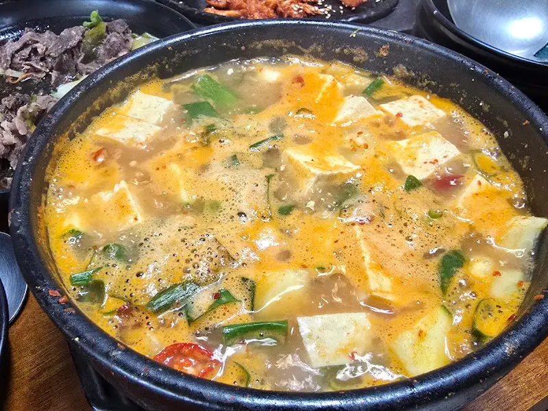 보글보글 된장찌개