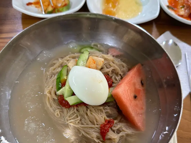 냉면 전체샷