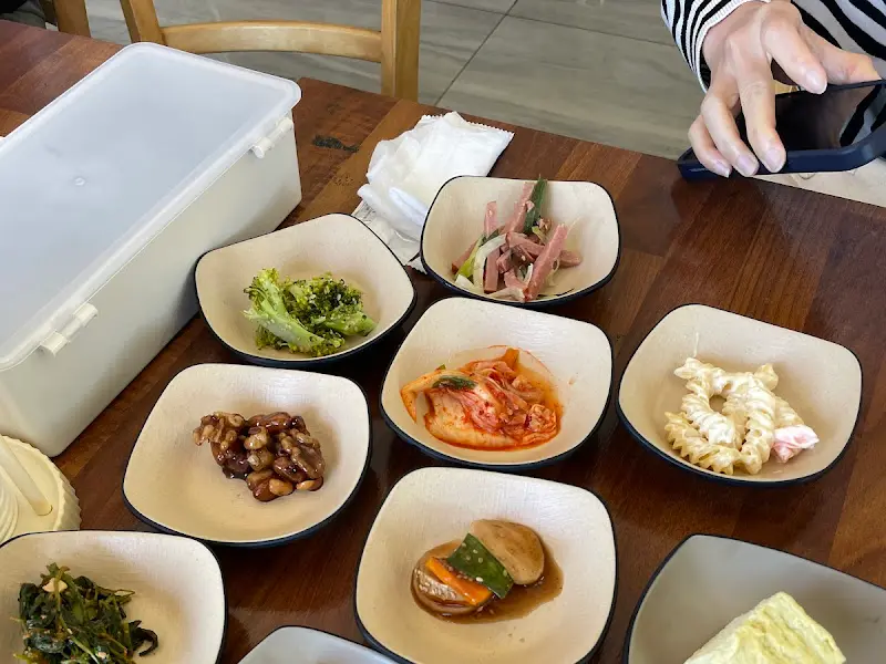 청보리 내부 모습