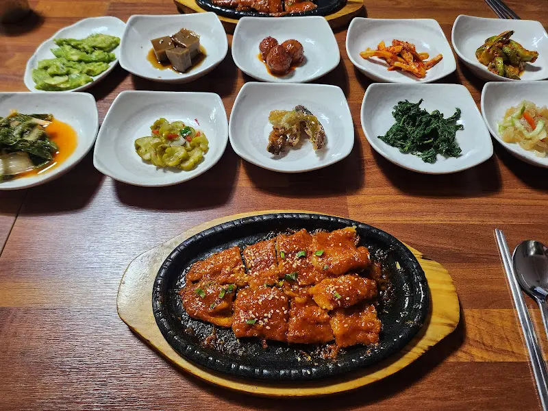 황태구이와 밑반찬