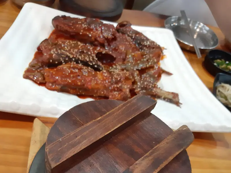 돌솥밥과 명태조림