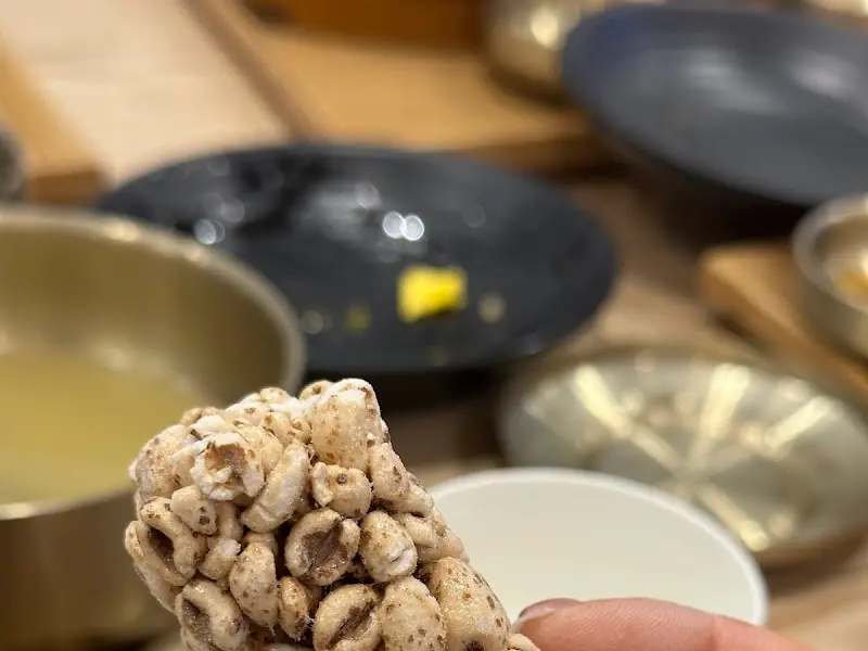 카페동이 대명역점 내부