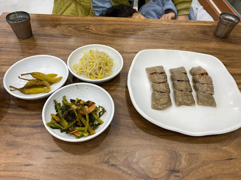 소나무정원의 밑반찬