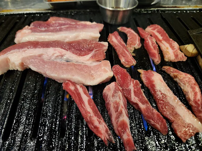 육개장의 붉은 비주얼