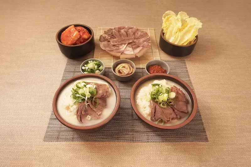 푸짐한 설가옥 한상차림