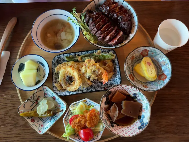 스테이크 오반자이 전체 샷
