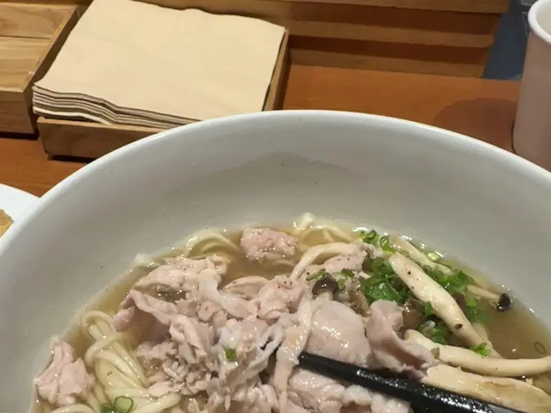 숯고기국수 전체샷