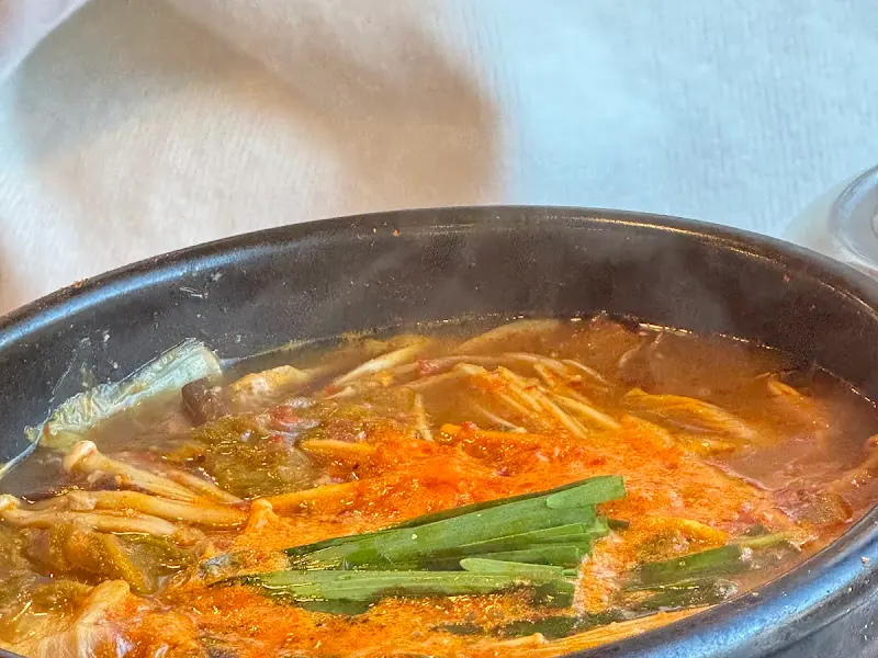 얼큰한 찌개