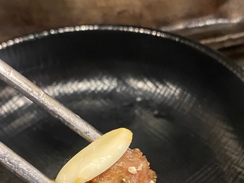 구운 마늘과 삼겹살