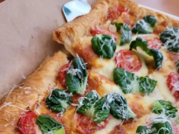 따스한 햇살 아래, 추억 한 조각을 맛보는 동네 브런치 맛집 기행