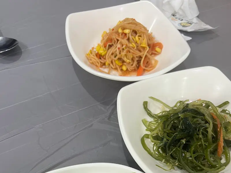 정갈한 밑반찬 클로즈업