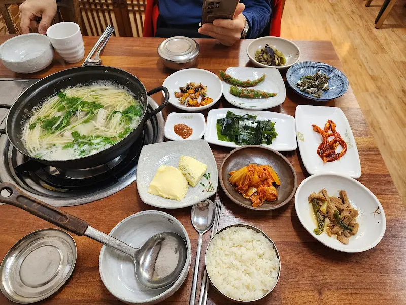 대구뽈탕 한 상 차림