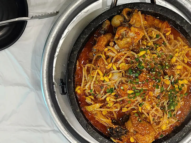 황태찜과 콩나물의 조화