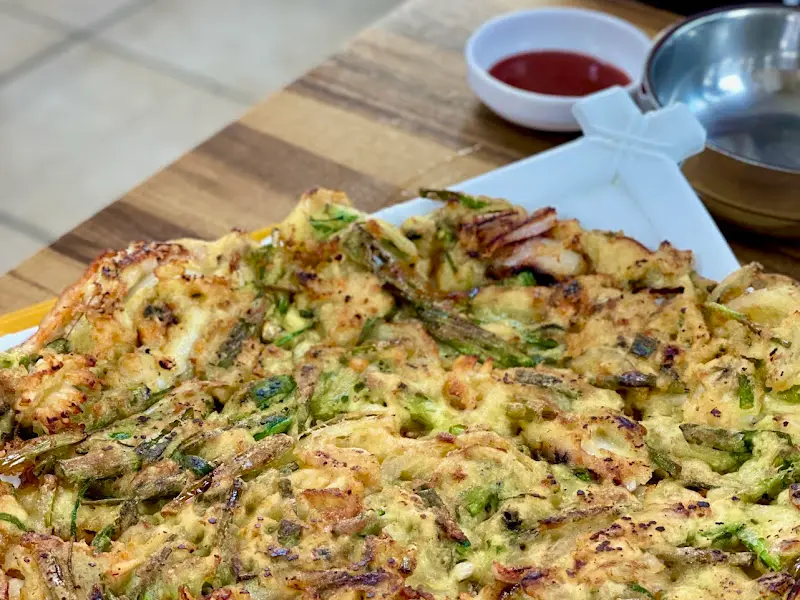 겉바속촉 해물파전