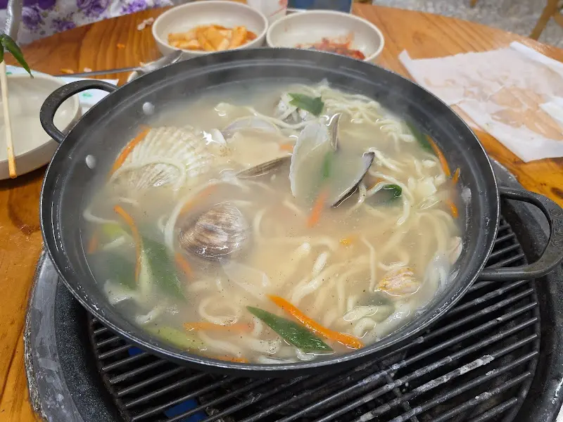 해물 칼국수