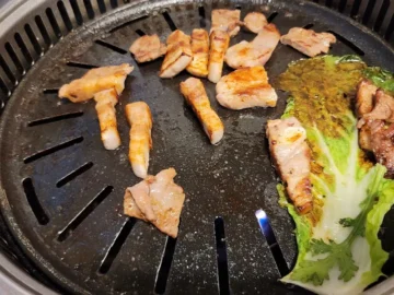 혼자 떠나는 정읍 미식 여행, 옥돌정육점에서 맛보는 인생 삼겹살 맛집