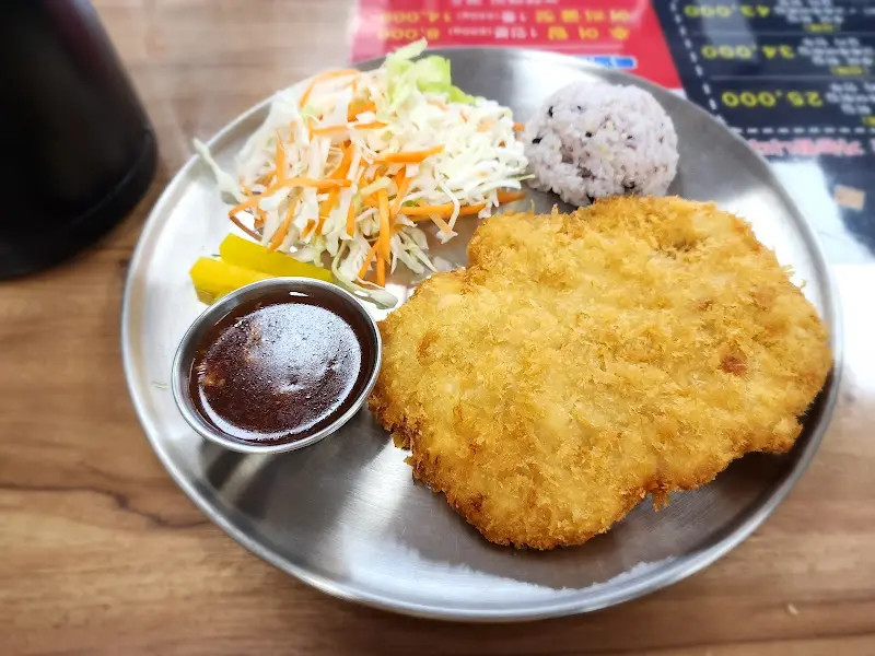 겉바속촉 돈까스