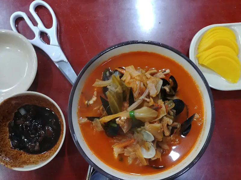 청산짜장 짬뽕 디테일