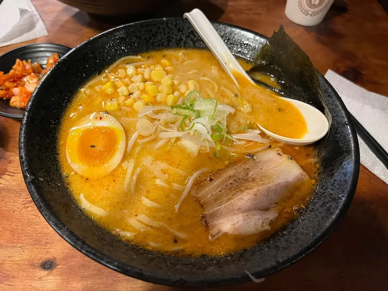 미소 라멘 전체 샷