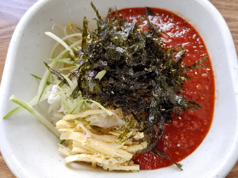 비빔국수의 모습