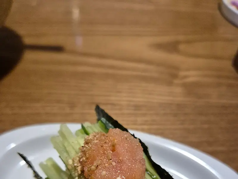 정갈하게 담겨 나온 마끼