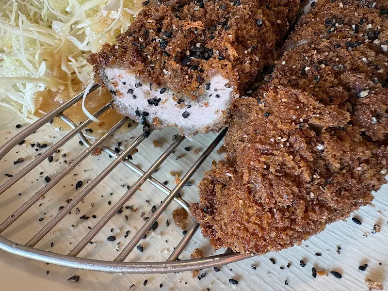 쿠로고마 안심카츠 단면