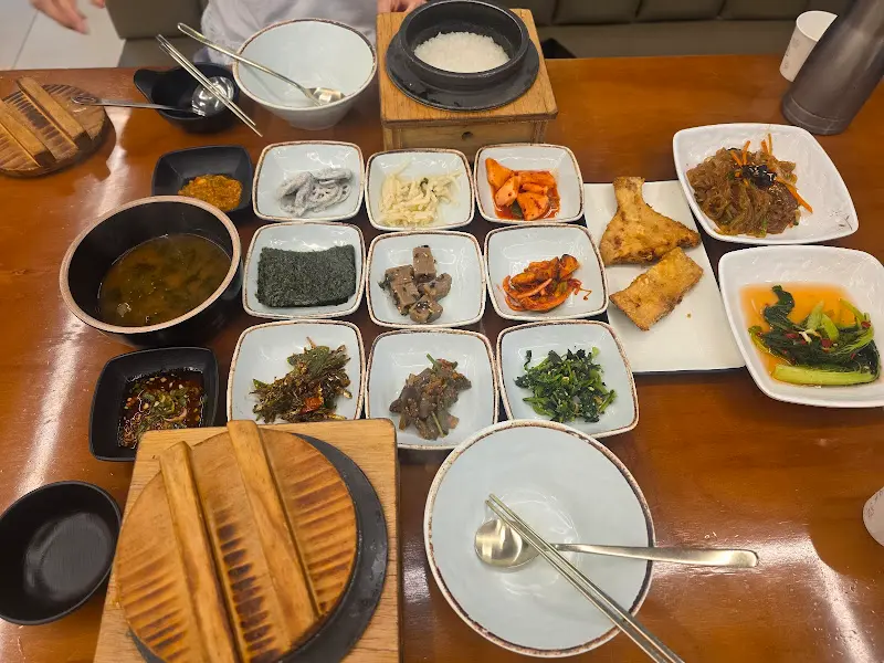 곤드레 솥밥 정식 한 상 차림